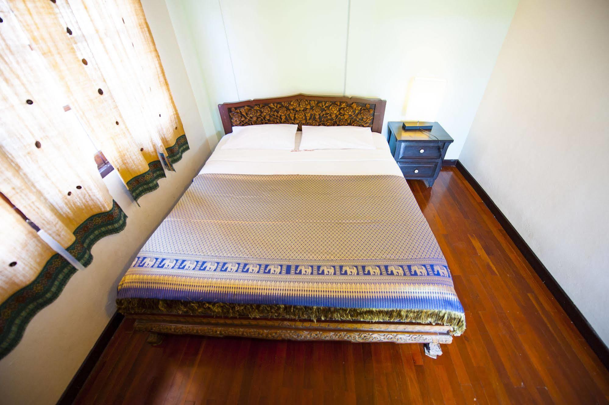 Hotel Smile House Boutique Chiang Mai Exterior foto